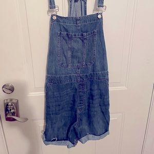 Gap women’s overalls